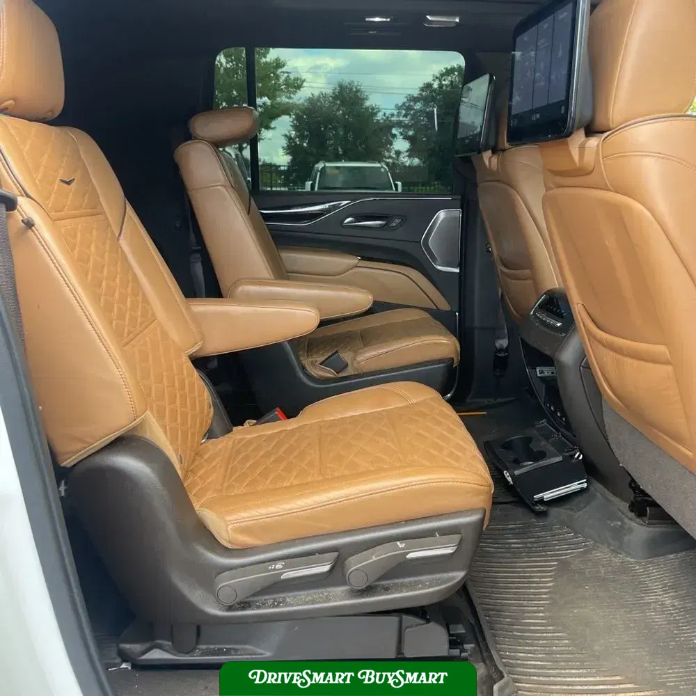 2021 Cadillac Escalade ESV Sport