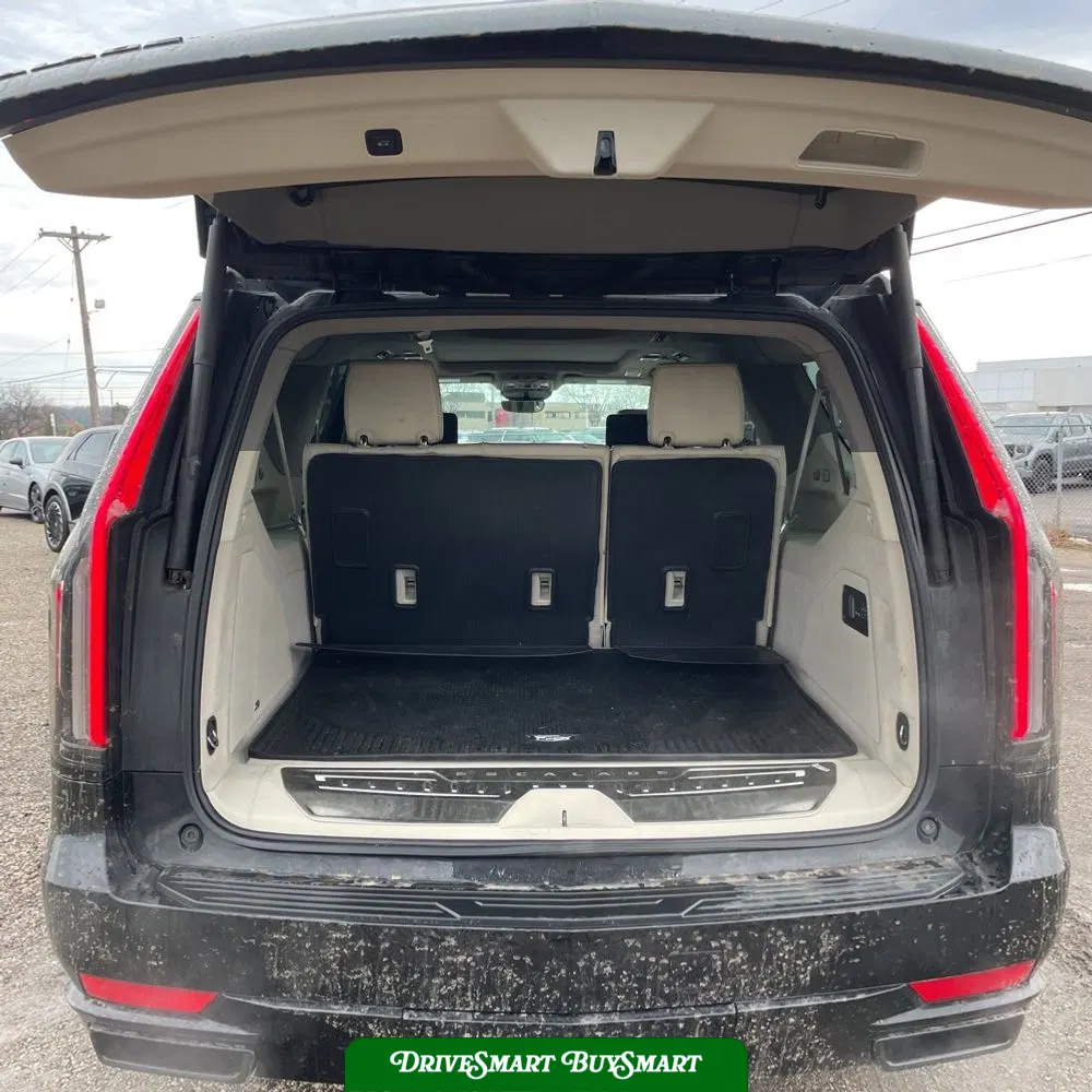 2022 Cadillac Escalade ESV Sport Platinum