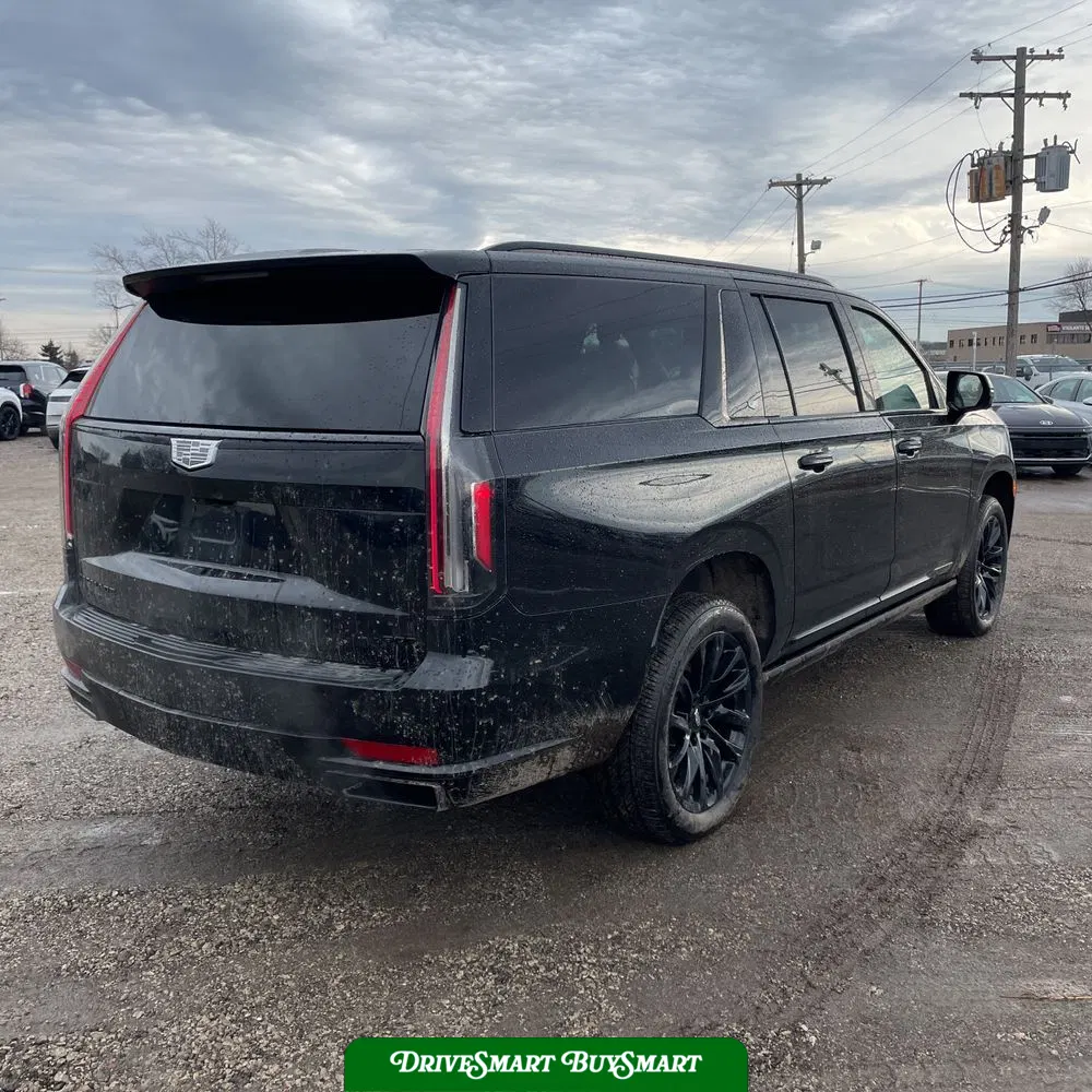 2022 Cadillac Escalade ESV Sport Platinum