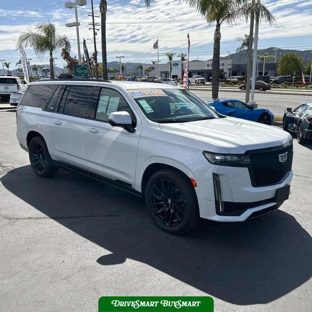 2023 Cadillac Escalade ESV Sport Platinum