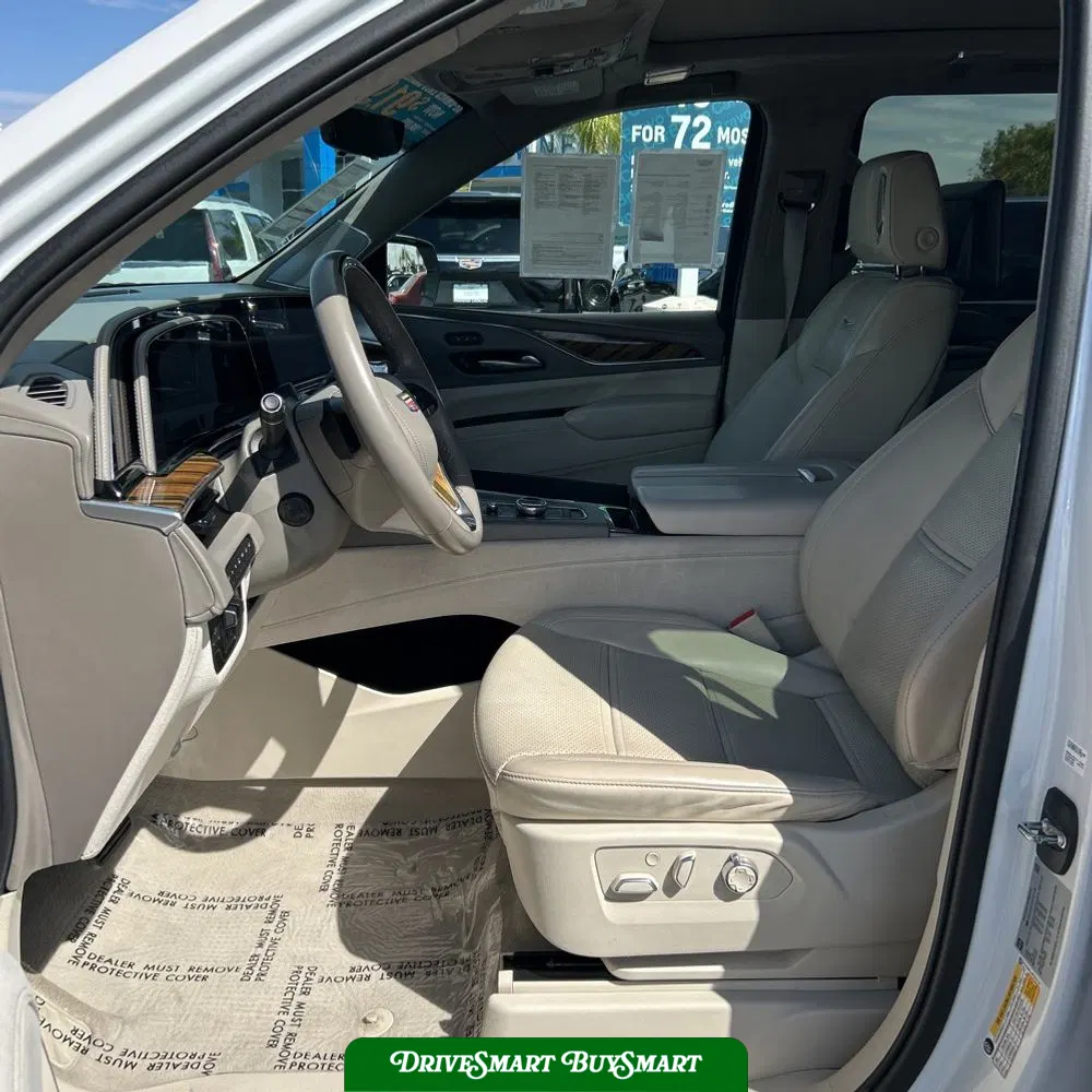 2023 Cadillac Escalade ESV Sport Platinum
