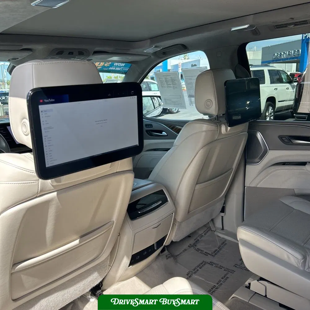 2023 Cadillac Escalade ESV Sport Platinum