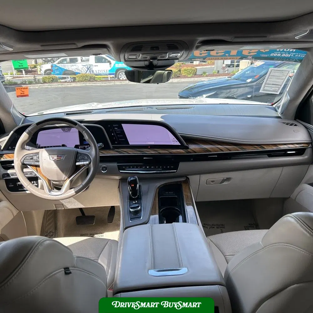 2023 Cadillac Escalade ESV Sport Platinum