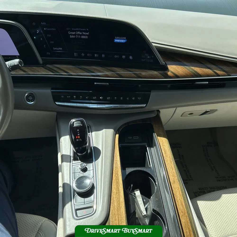 2023 Cadillac Escalade ESV Sport Platinum