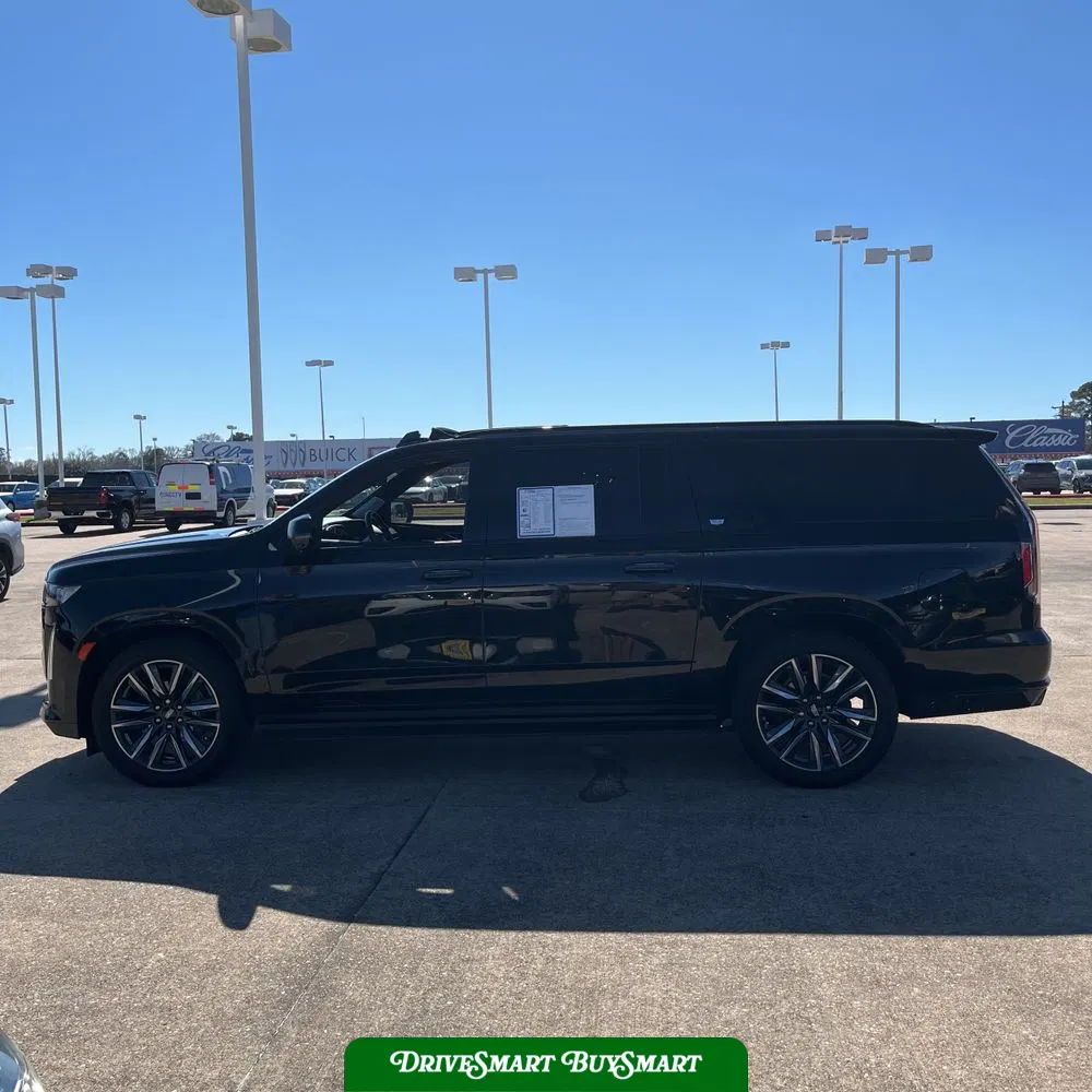 2023 Cadillac Escalade ESV Sport Platinum