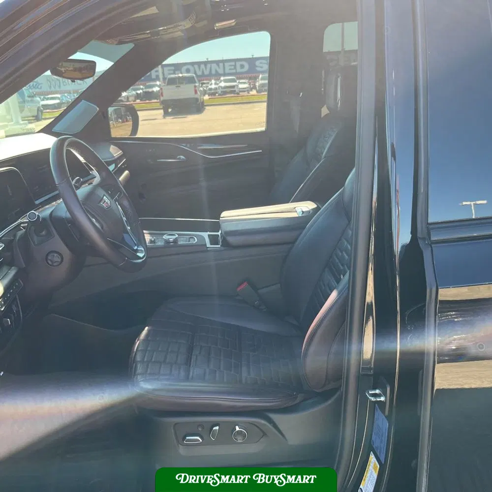 2023 Cadillac Escalade ESV Sport Platinum