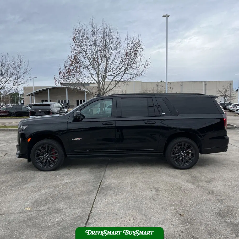 2023 Cadillac Escalade-V ESV Base
