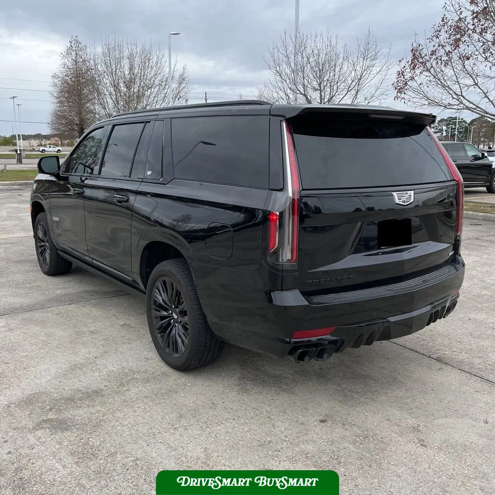 2023 Cadillac Escalade-V ESV Base