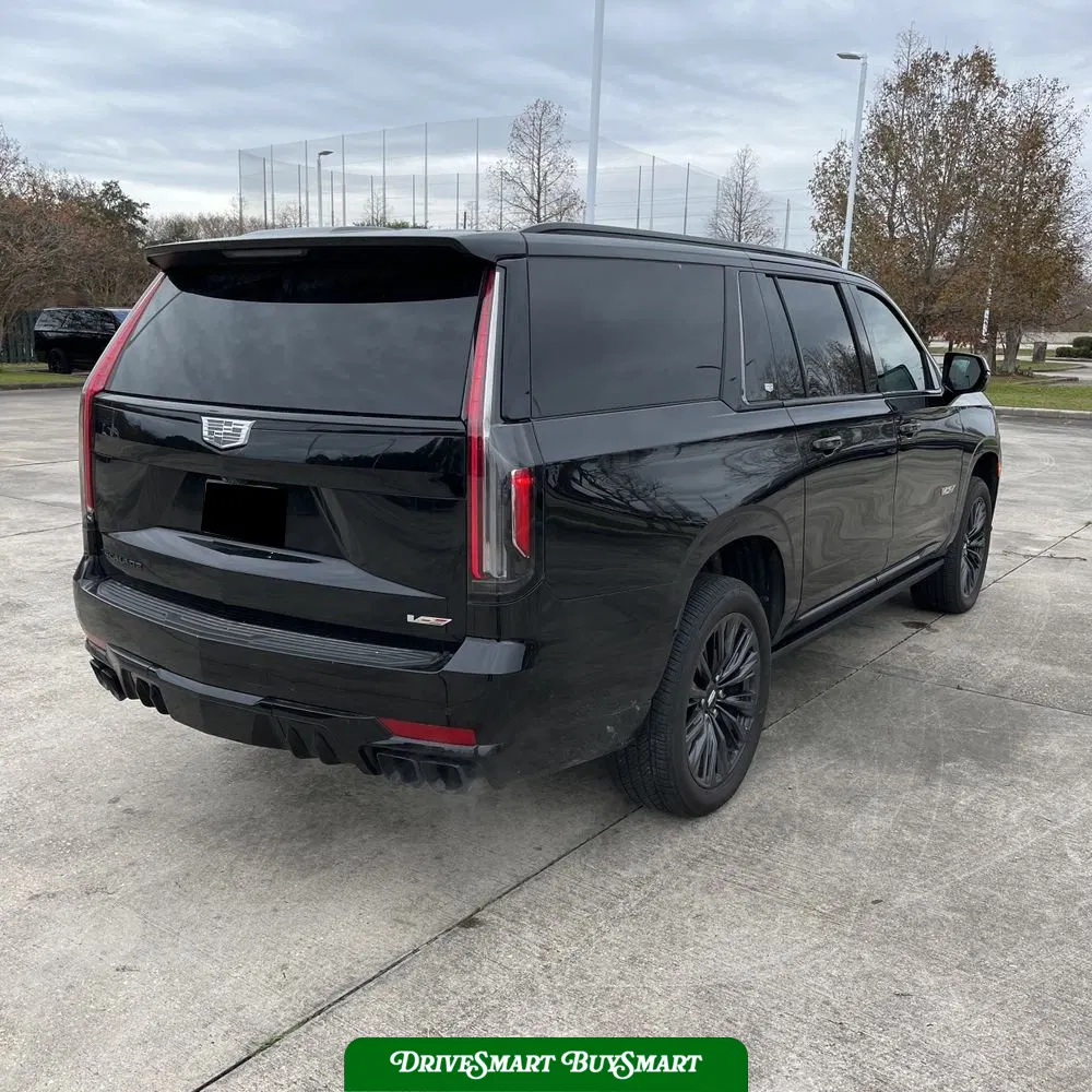 2023 Cadillac Escalade-V ESV Base