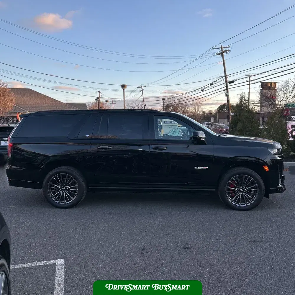 2024 Cadillac Escalade-V ESV Base