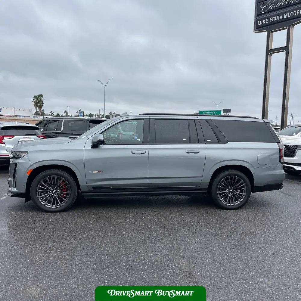 2023 Cadillac Escalade-V ESV Base