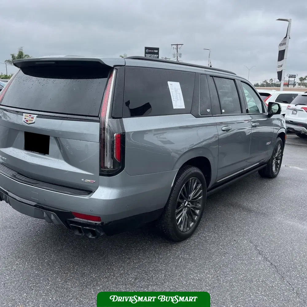 2023 Cadillac Escalade-V ESV Base