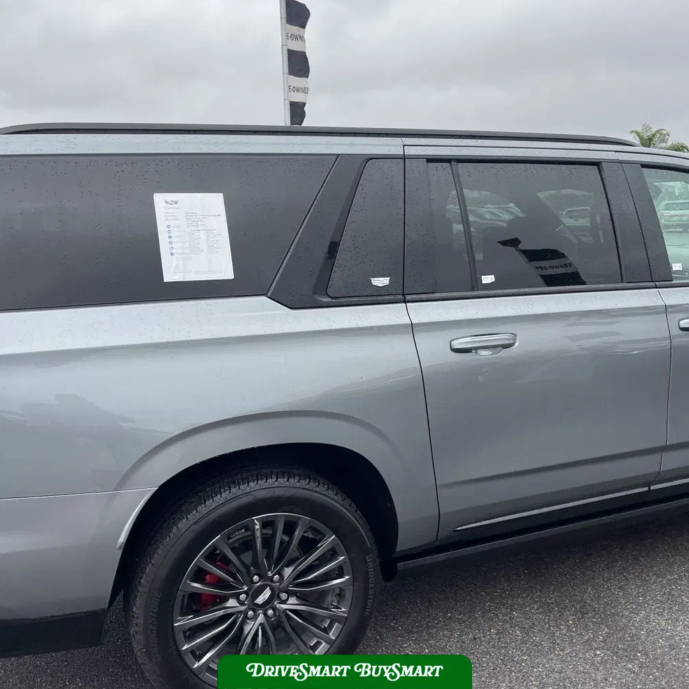 2023 Cadillac Escalade-V ESV Base