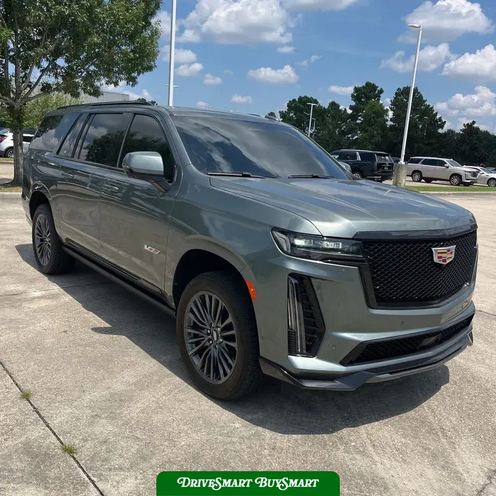 2023 Cadillac Escalade-V ESV Base