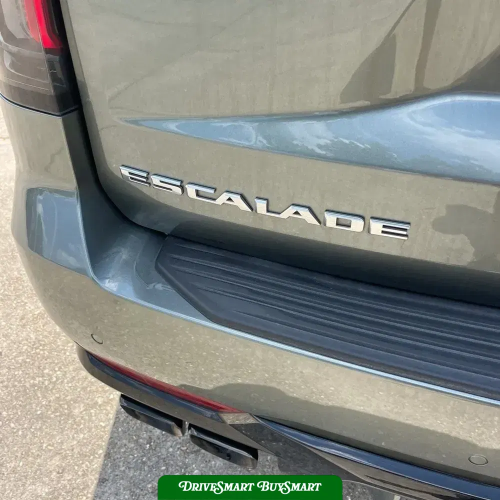 2023 Cadillac Escalade-V ESV Base