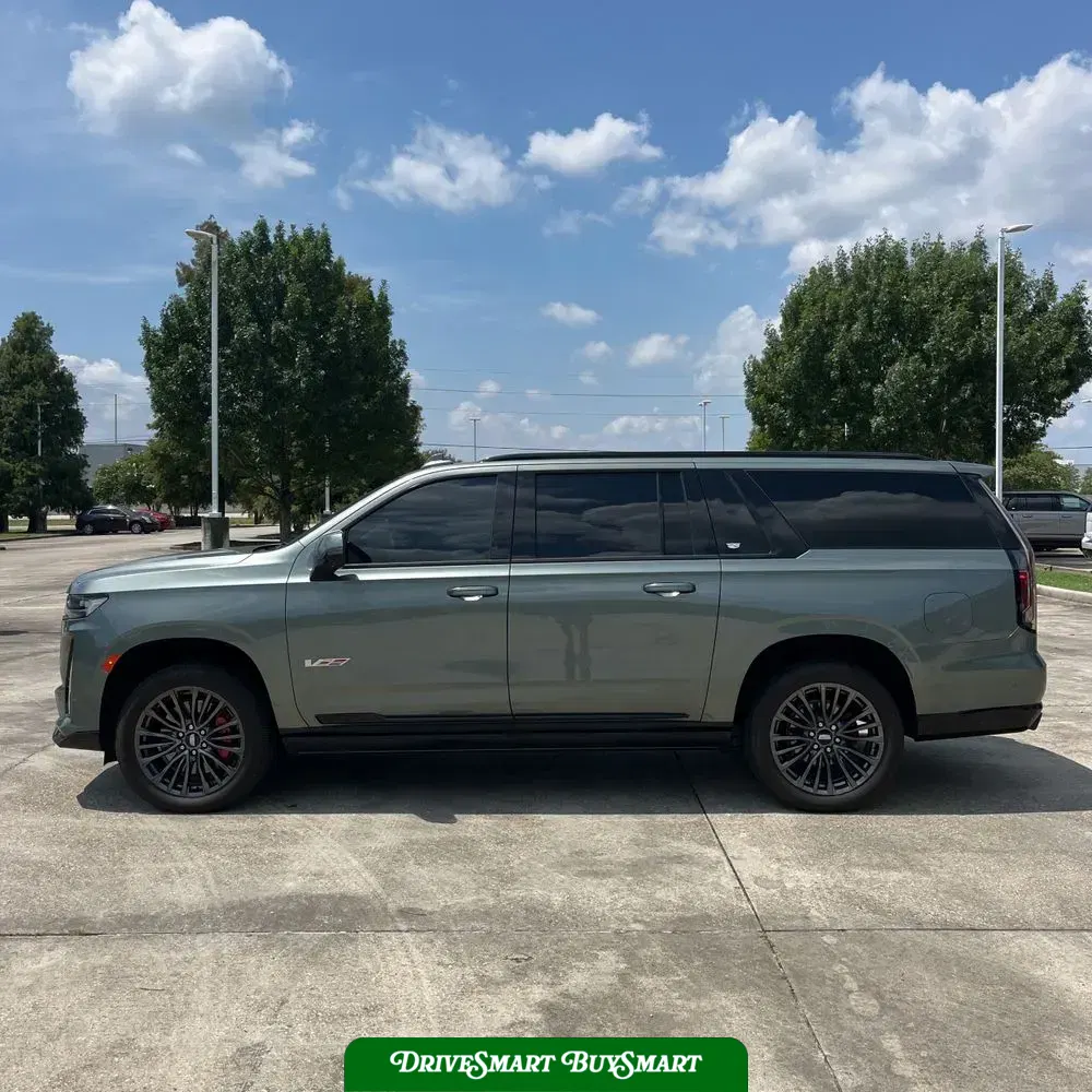 2023 Cadillac Escalade-V ESV Base