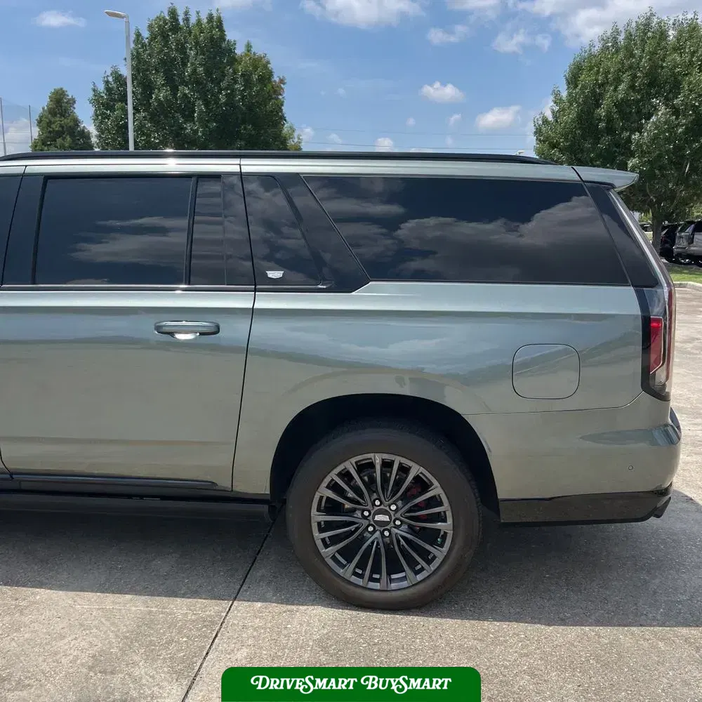 2023 Cadillac Escalade-V ESV Base