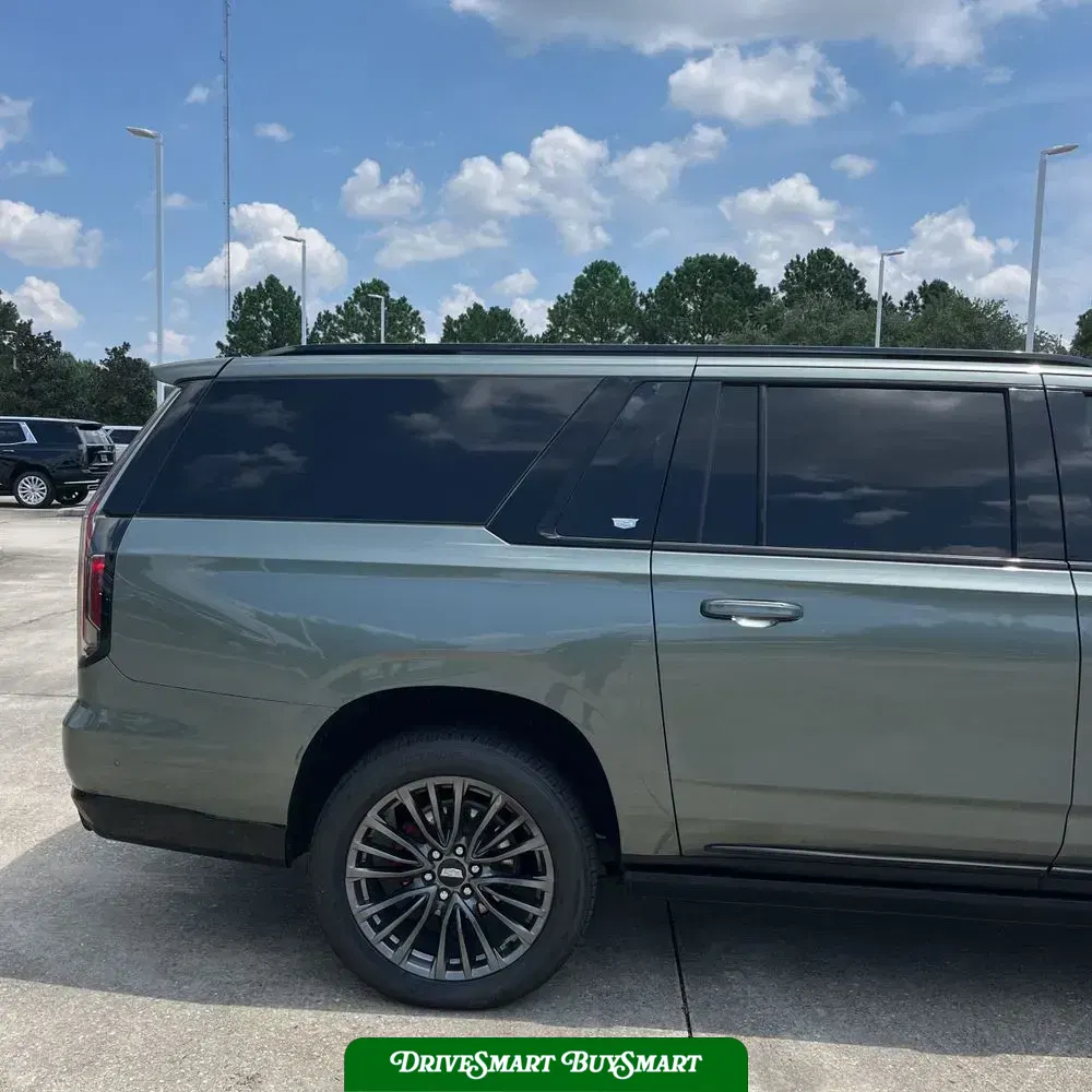 2023 Cadillac Escalade-V ESV Base