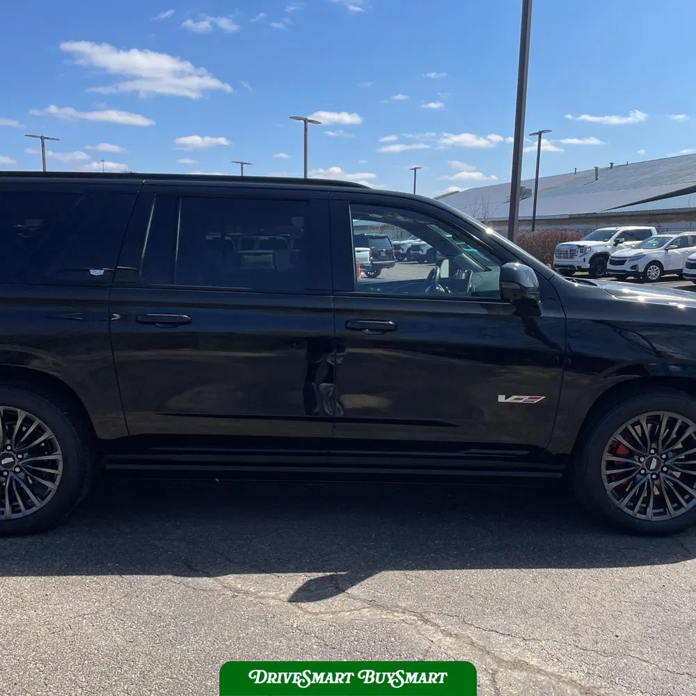 2023 Cadillac Escalade-V ESV Base