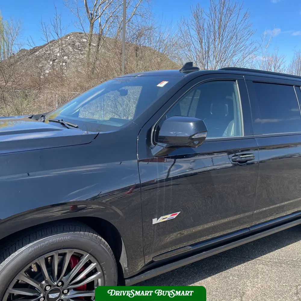 2023 Cadillac Escalade-V ESV Base