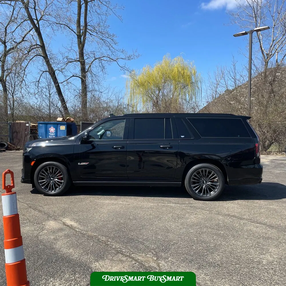2023 Cadillac Escalade-V ESV Base