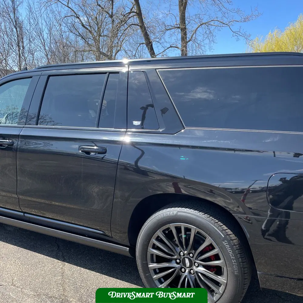 2023 Cadillac Escalade-V ESV Base