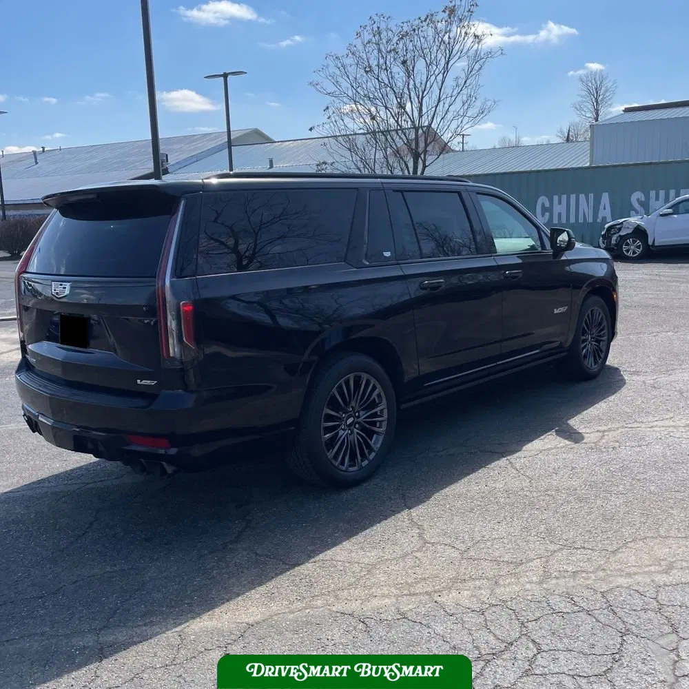 2023 Cadillac Escalade-V ESV Base