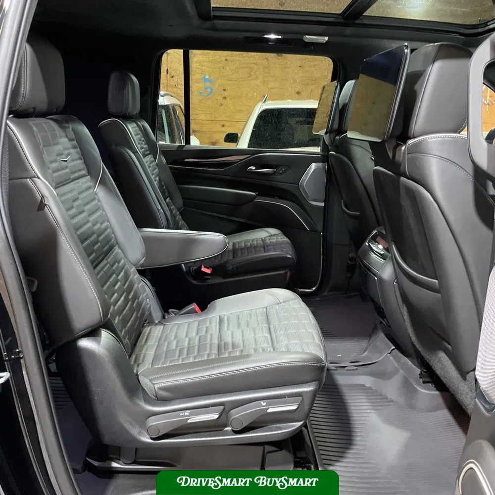 2023 Cadillac Escalade-V ESV Base