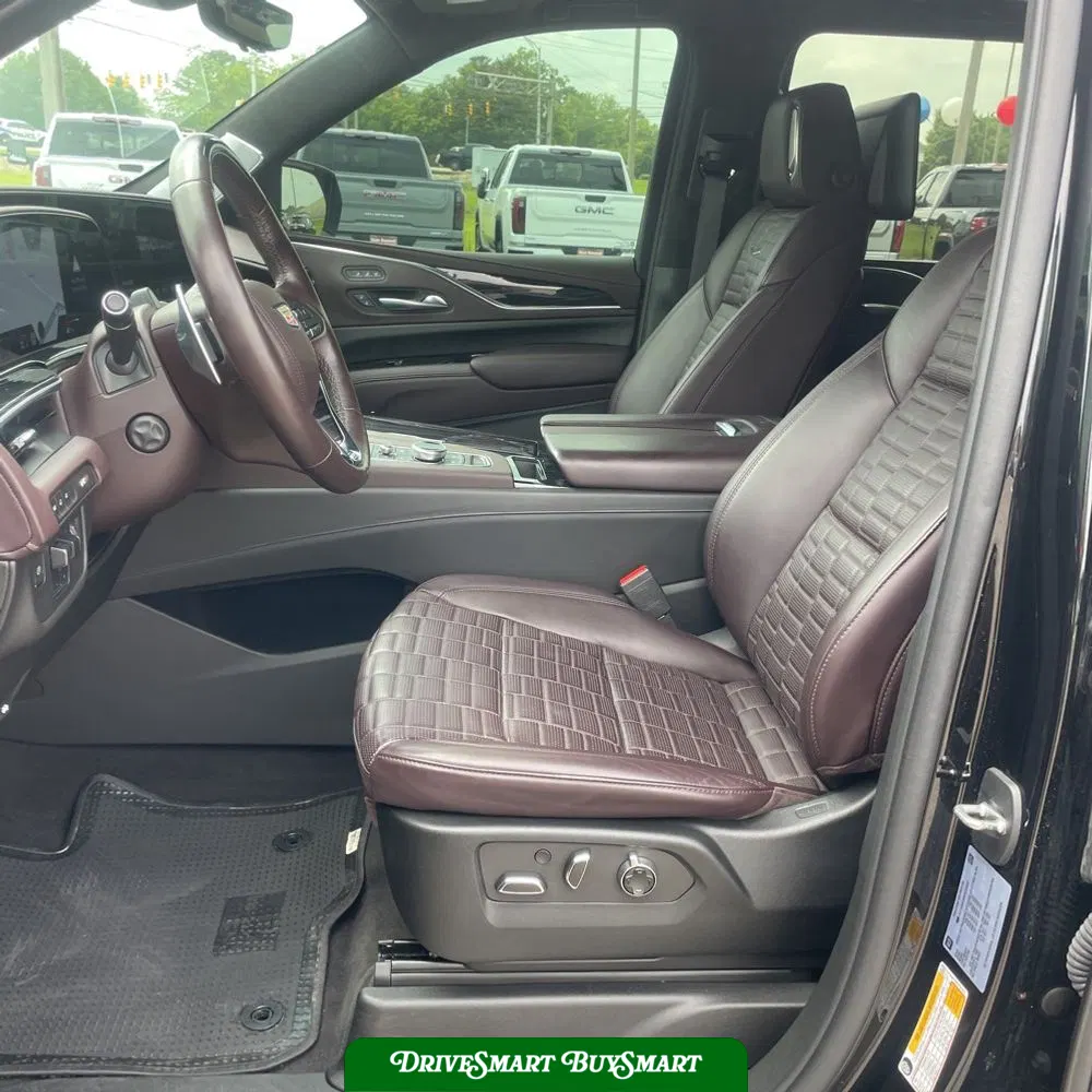 2023 Cadillac Escalade-V ESV Base