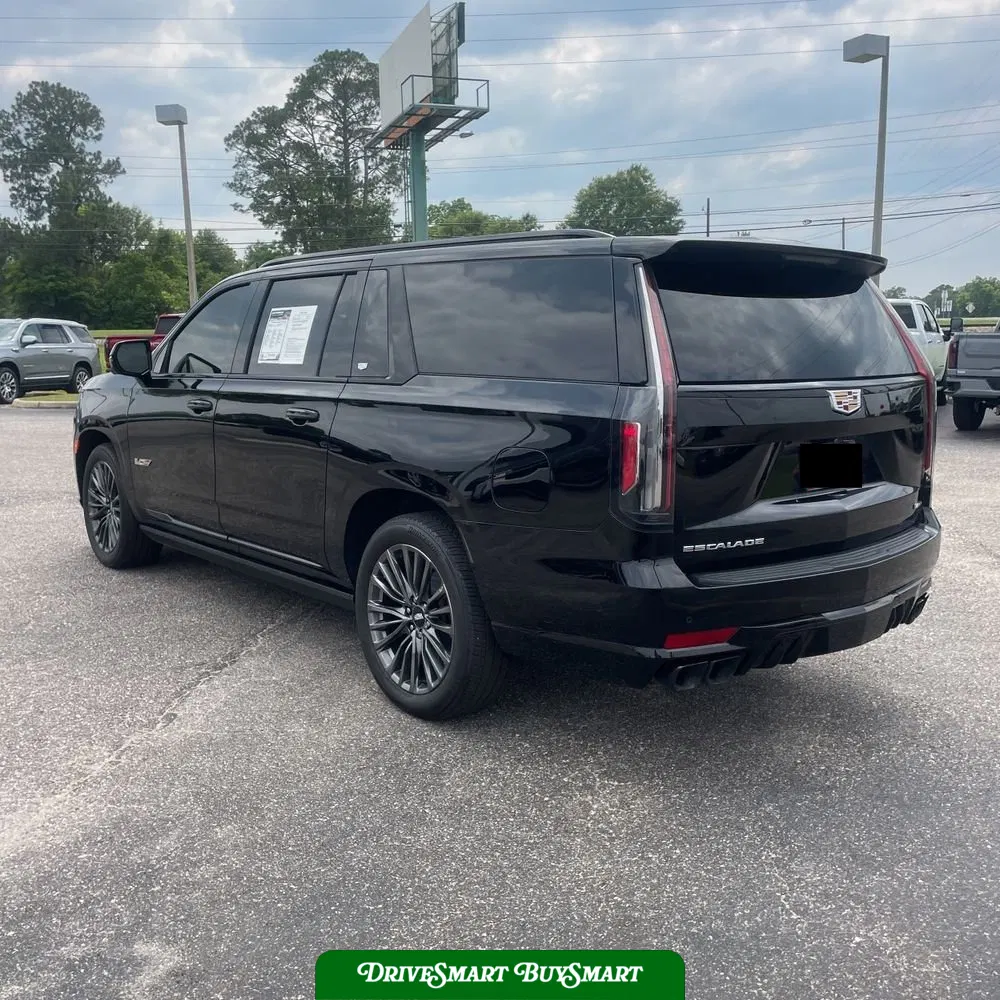 2023 Cadillac Escalade-V ESV Base