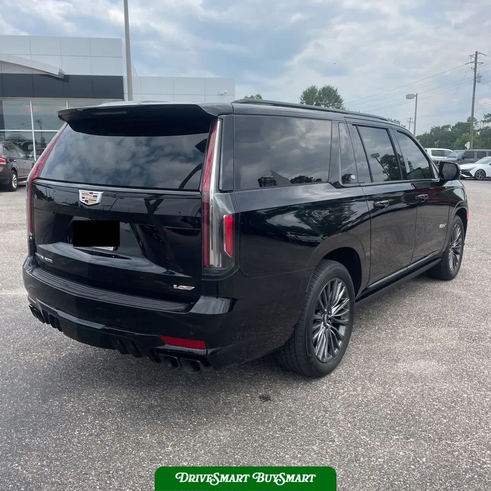 2023 Cadillac Escalade-V ESV Base