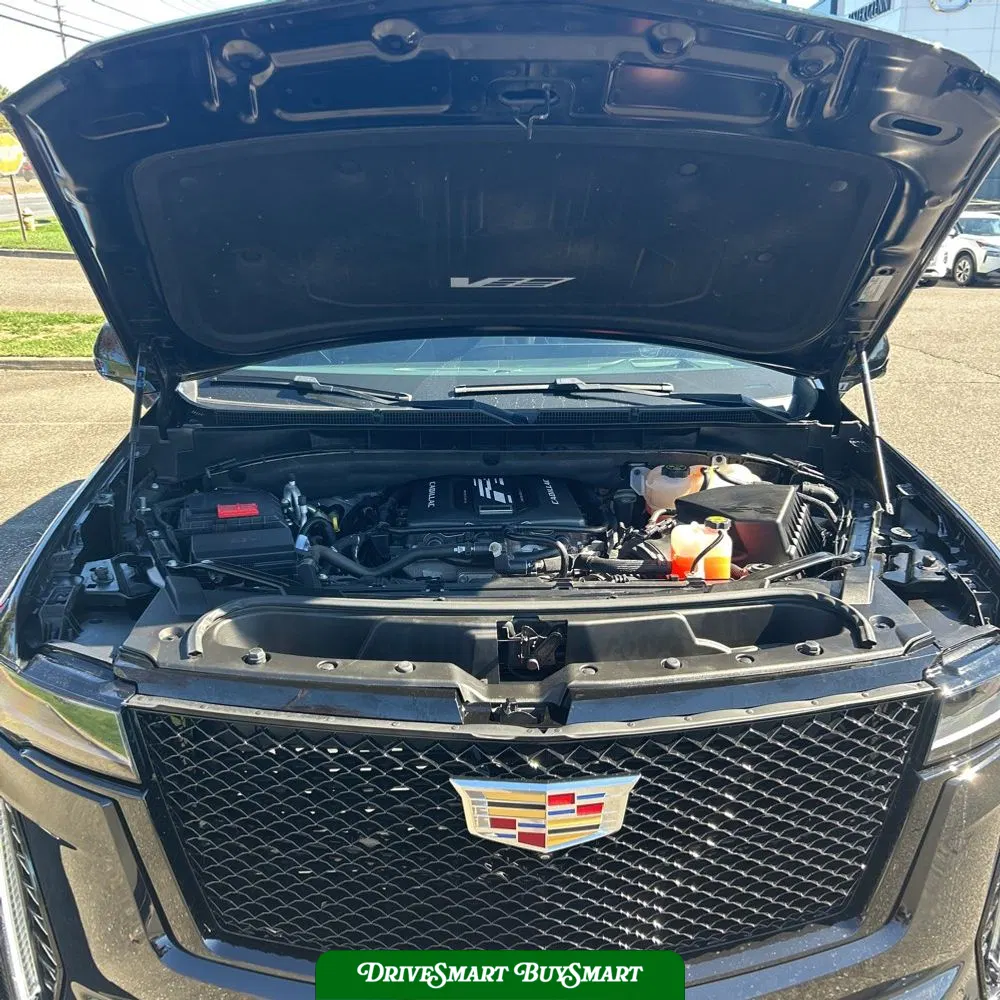 2024 Cadillac Escalade-V ESV Base
