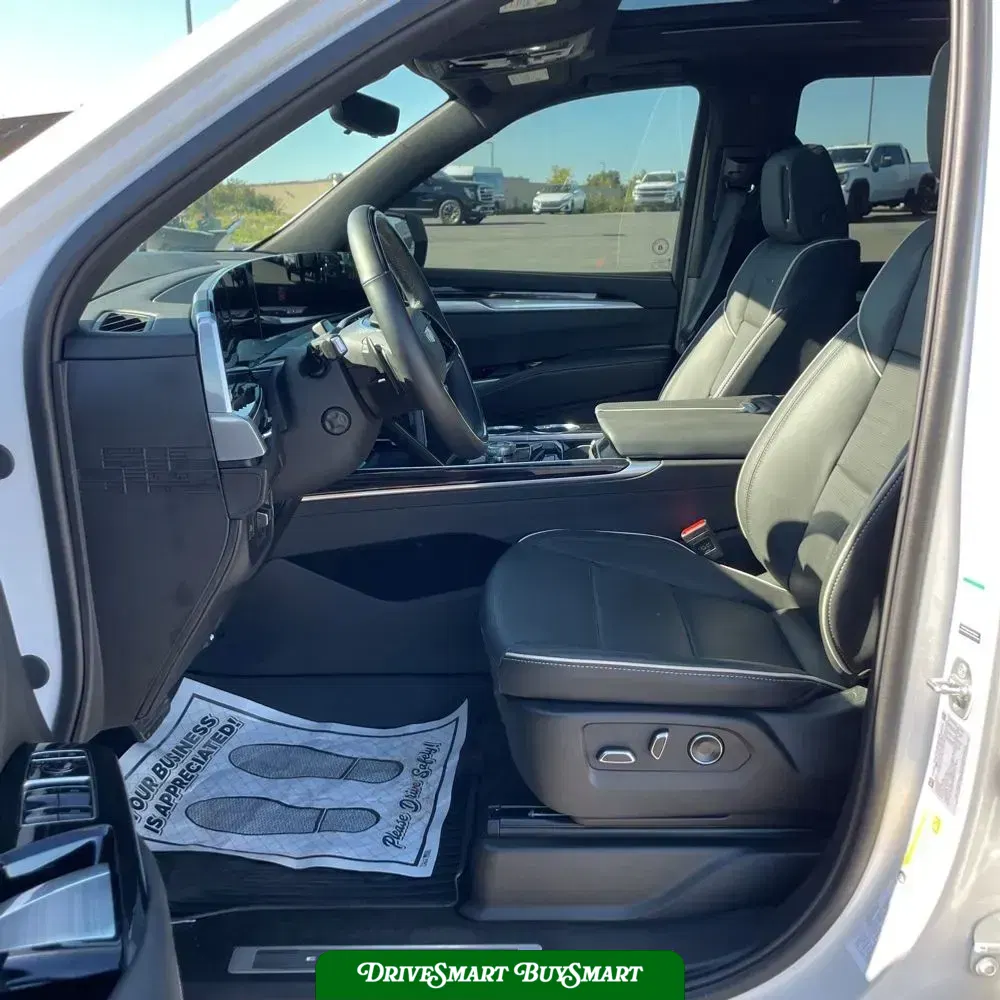 2025 Cadillac Escalade Sport