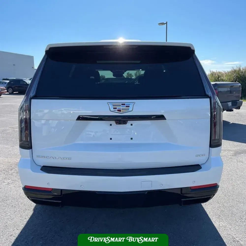 2025 Cadillac Escalade Sport