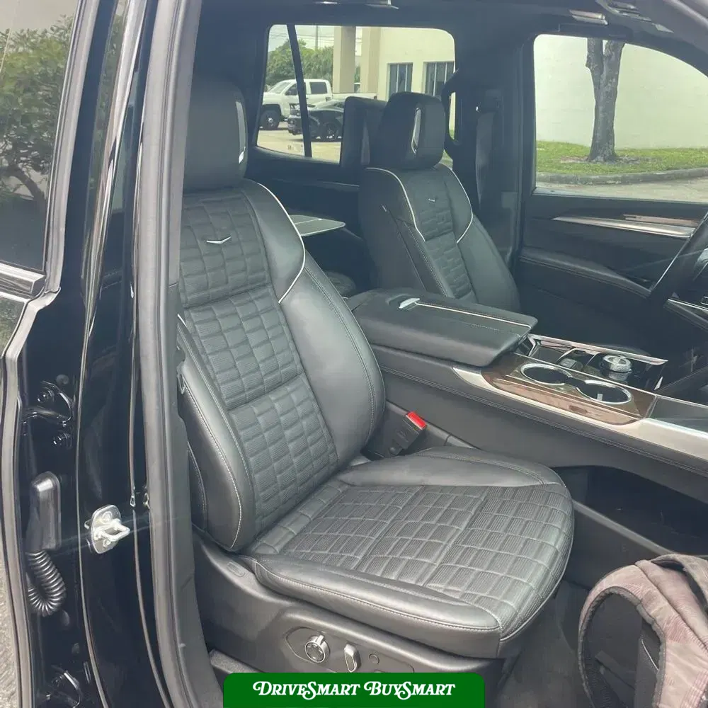 2025 Cadillac Escalade Sport Platinum