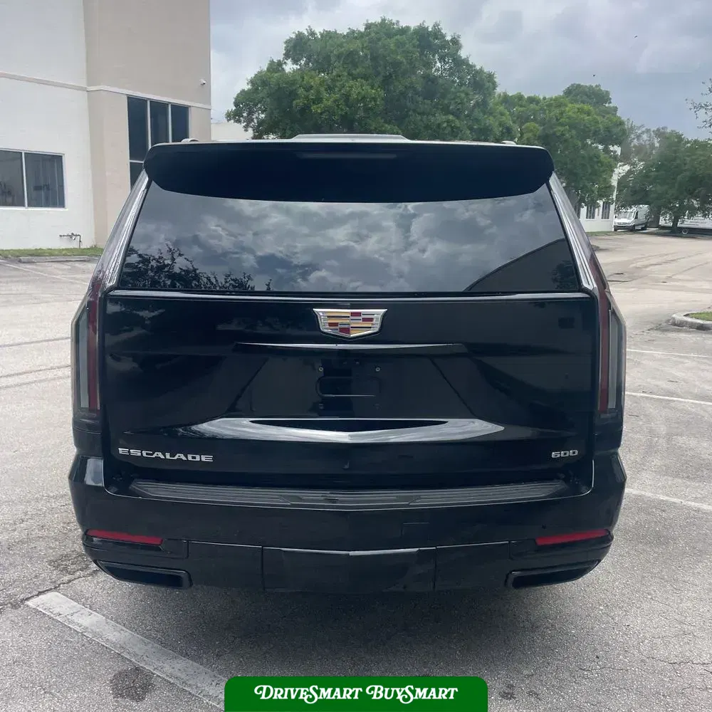 2025 Cadillac Escalade Sport Platinum
