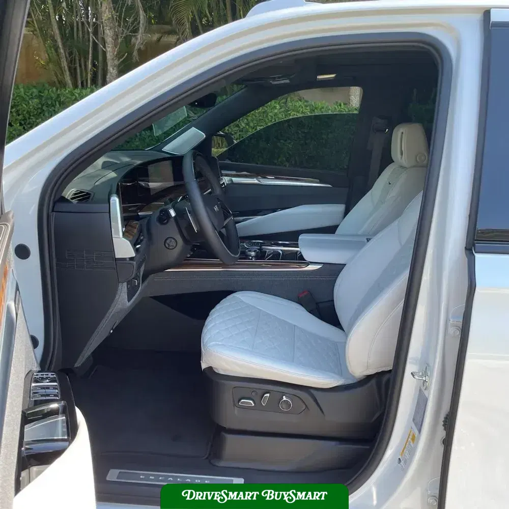 2025 Cadillac Escalade Sport Platinum