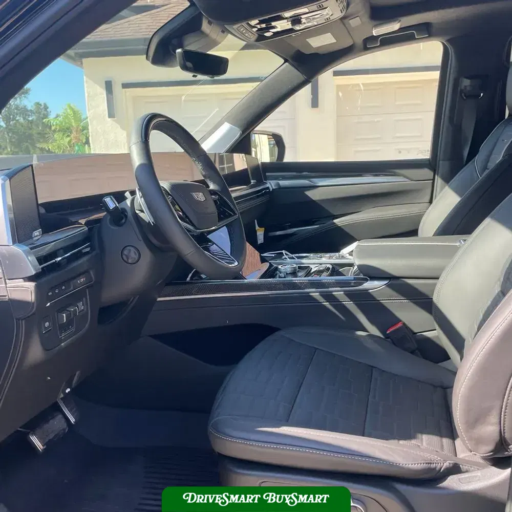 2025 Cadillac Escalade-V Base