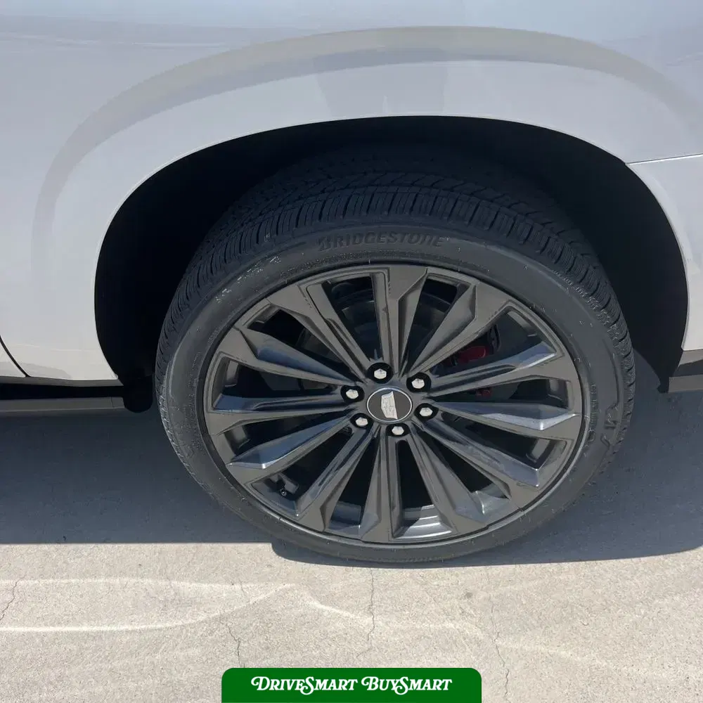 2025 Cadillac Escalade-V ESV Base