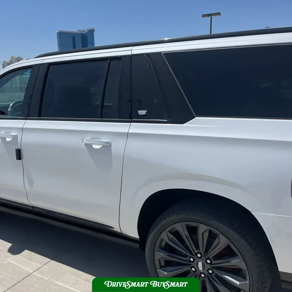 2025 Cadillac Escalade-V ESV Base
