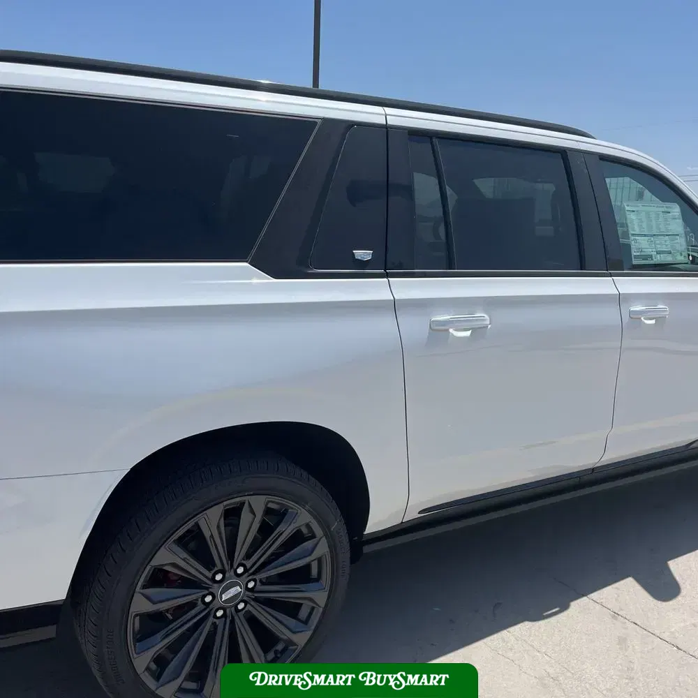 2025 Cadillac Escalade-V ESV Base