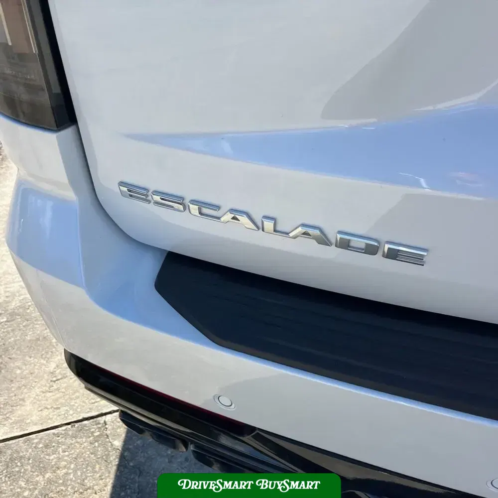 2025 Cadillac Escalade-V ESV Base