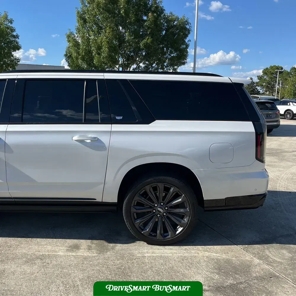 2025 Cadillac Escalade-V ESV Base