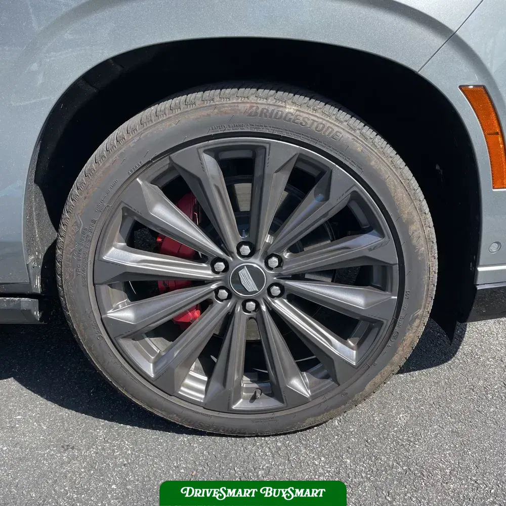 2025 Cadillac Escalade-V ESV Base