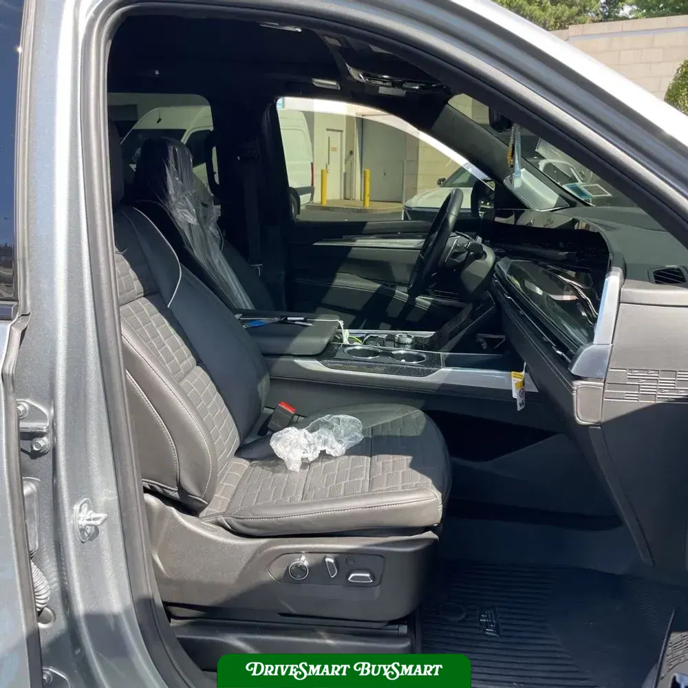 2025 Cadillac Escalade-V ESV Base