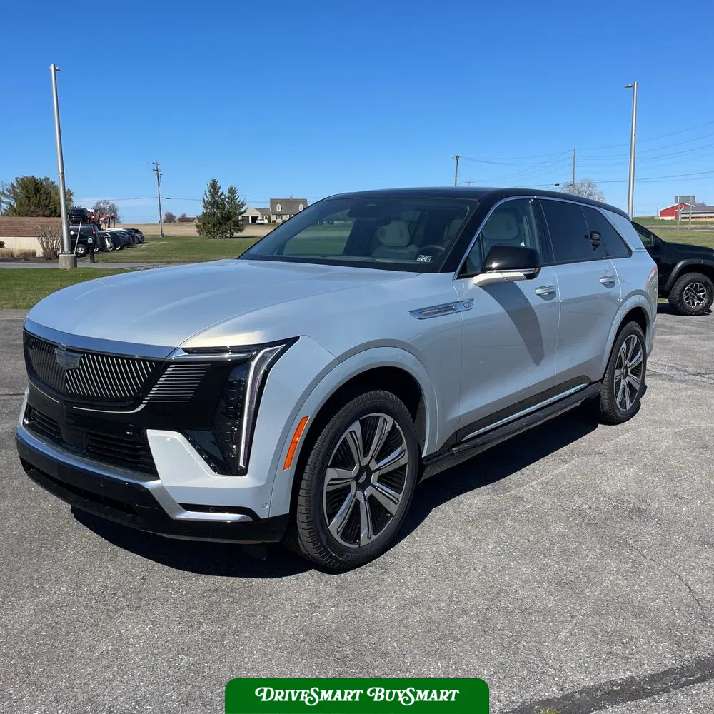 2025 Cadillac Escalade IQ Luxury 1
