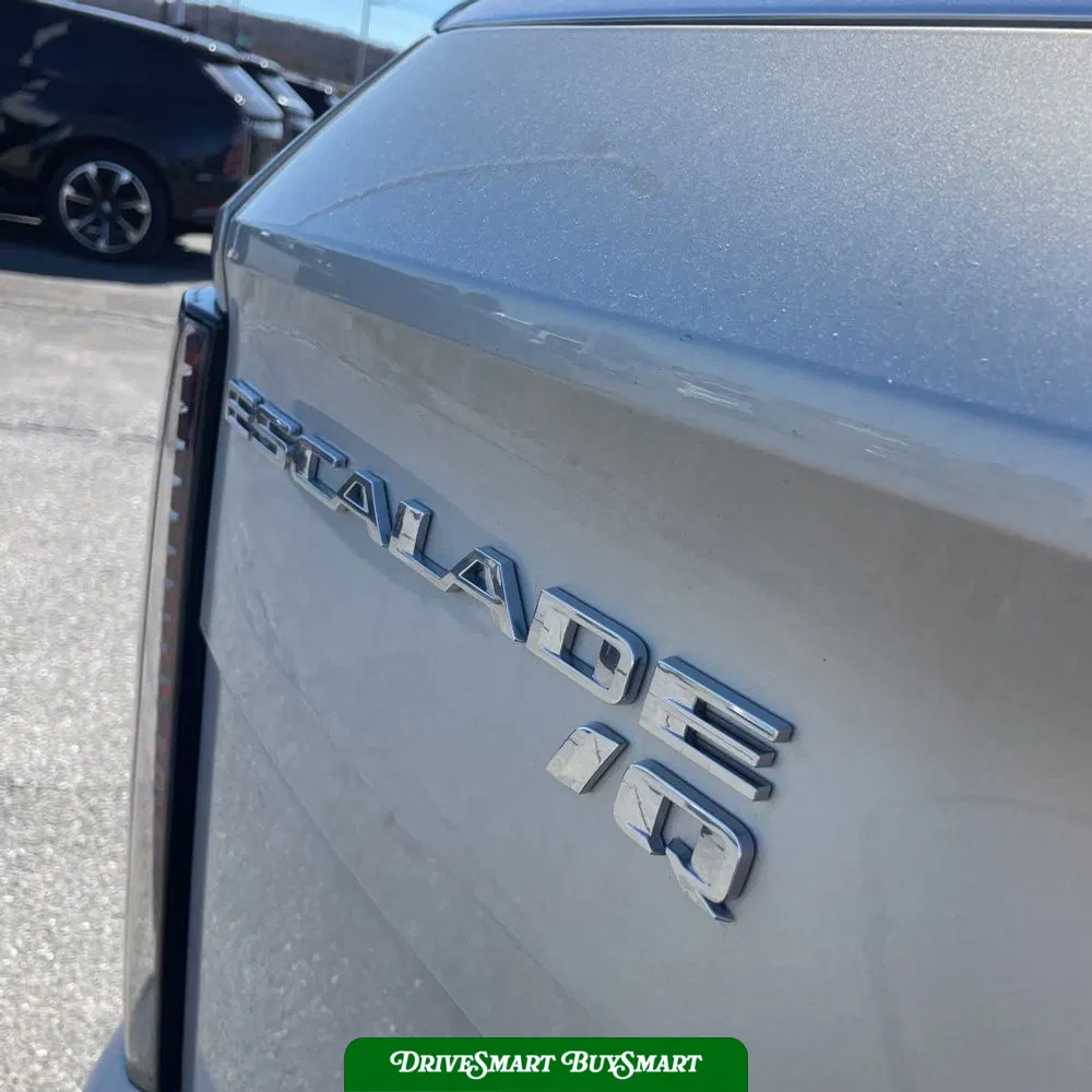 2025 Cadillac Escalade IQ Luxury 1