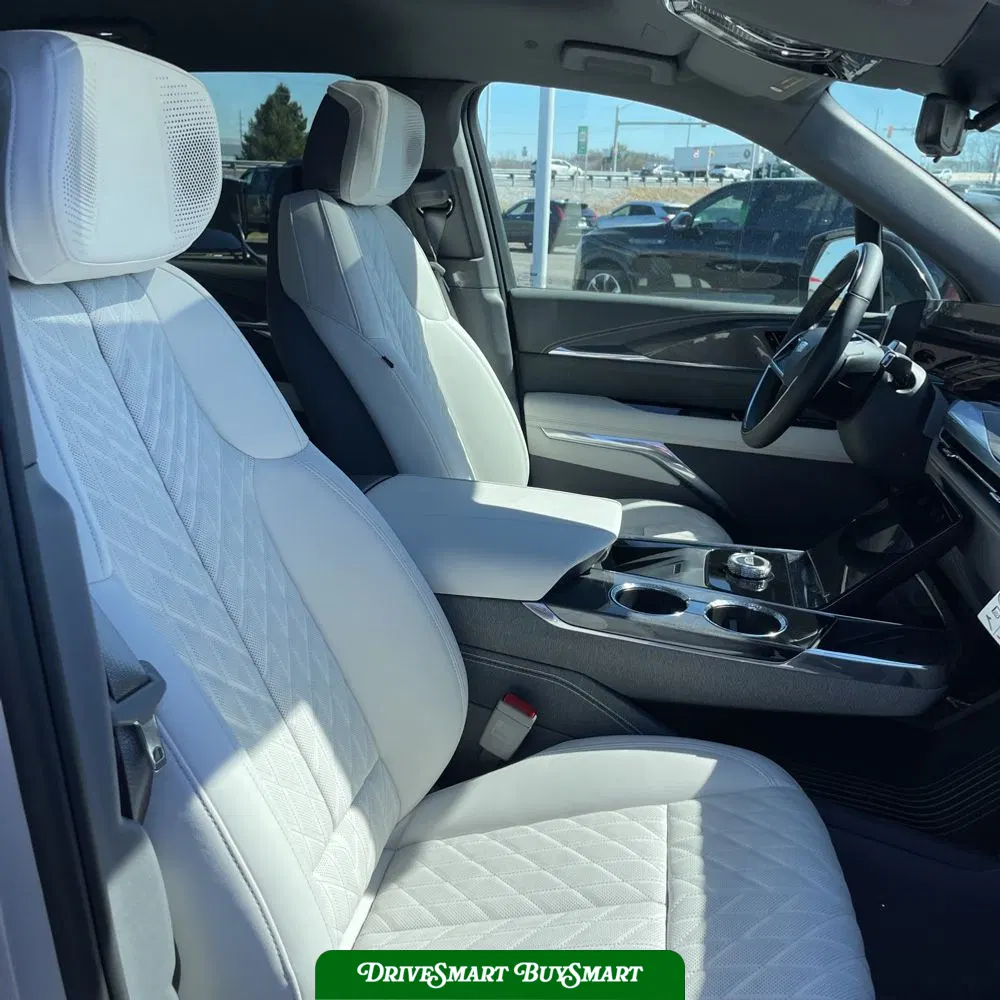 2025 Cadillac Escalade IQ Luxury 1