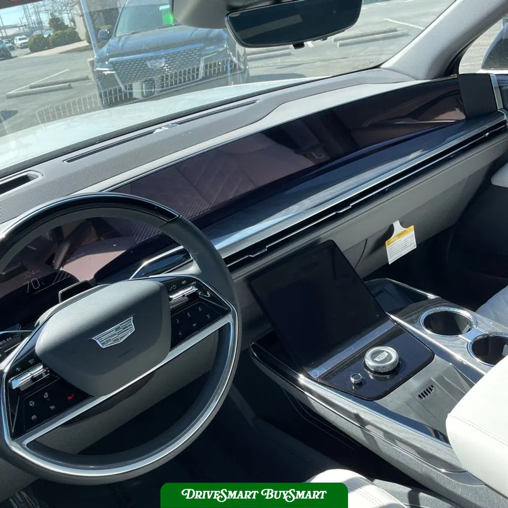 2025 Cadillac Escalade IQ Luxury 1