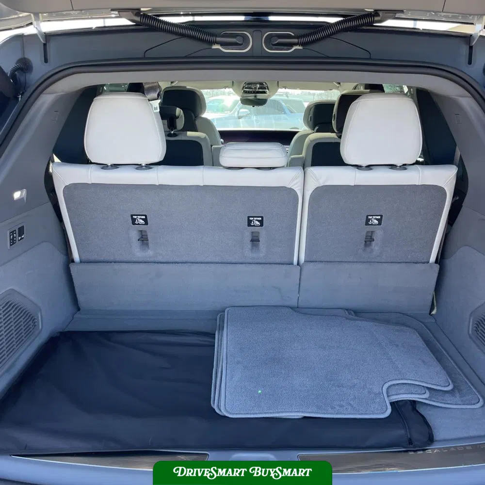 2025 Cadillac Escalade IQ Luxury 1